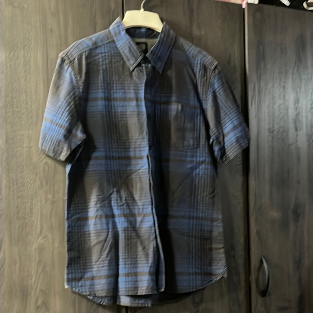 Harley Davidson short sleeve black and blue button up shirt size large